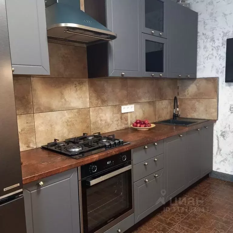 1-к кв. Калужская область, Калуга ул. Изумрудная, 27 (53.9 м) - Фото 1