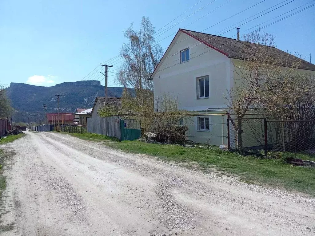 Дом в Крым, Бахчисарайский район, Куйбышево пгт ул. Маршала Жукова, 7 ... - Фото 0