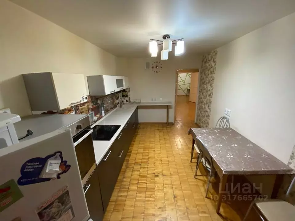 3-к кв. Свердловская область, Екатеринбург ул. Авиационная, 65к1 ... - Фото 1