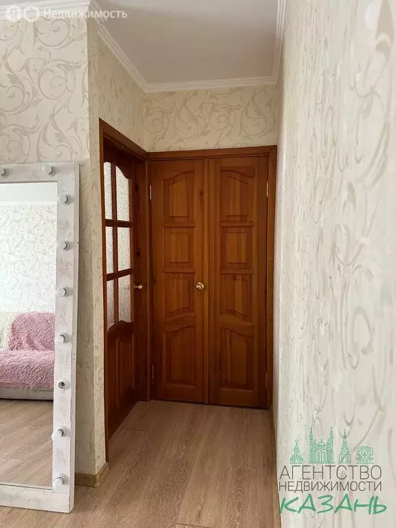 3-комнатная квартира: Казань, улица Гагарина, 55 (58.3 м) - Фото 0