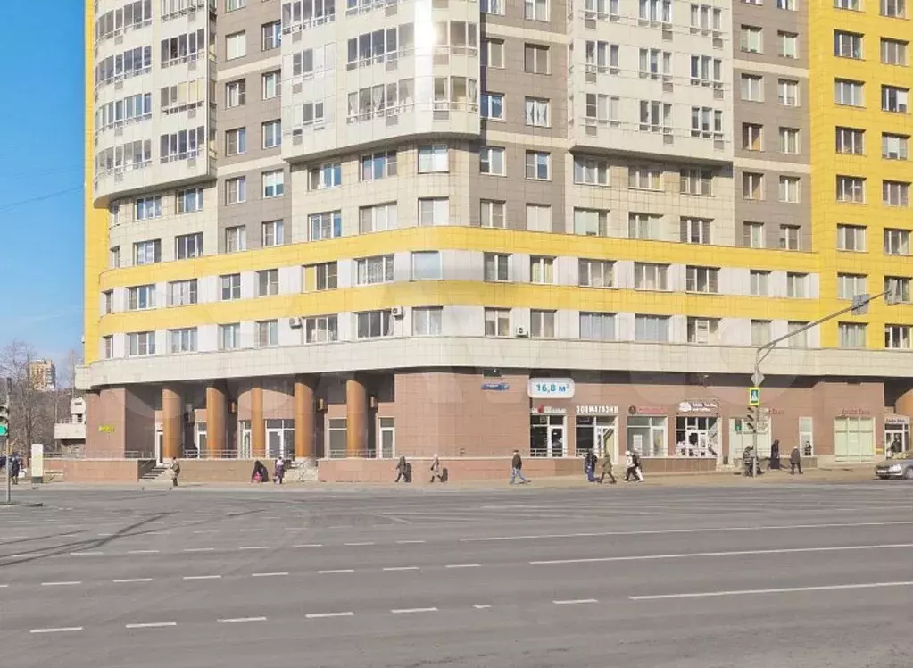 Габ на трафике, 16.8 м - Фото 1