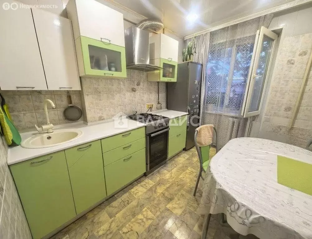2-комнатная квартира: Коломна, улица Горького, 32 (43 м) - Фото 1