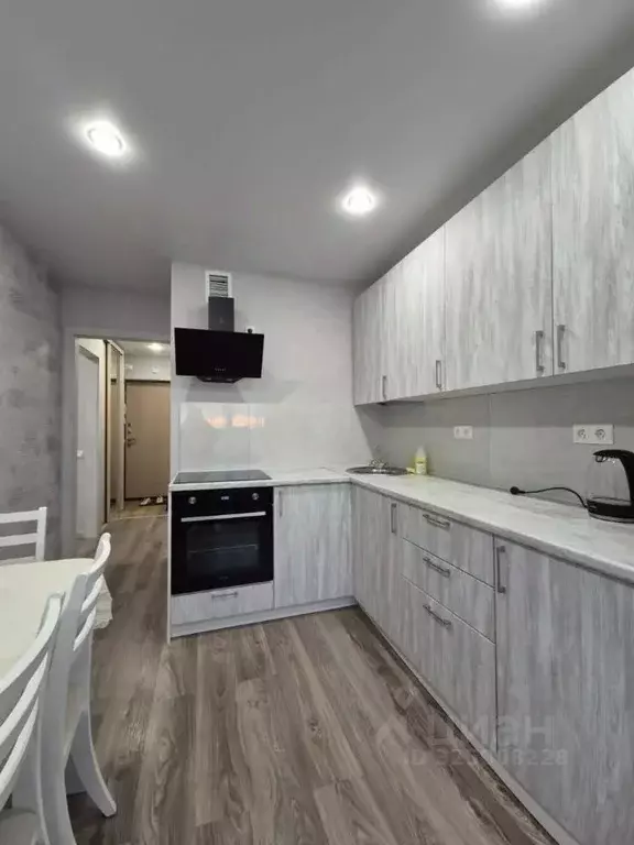 1-к кв. Татарстан, Казань ул. Братьев Батталовых, 20А (37.0 м) - Фото 2