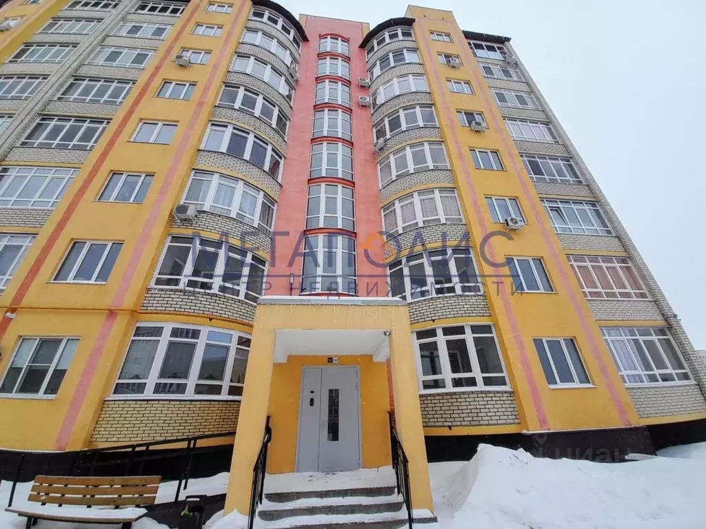 1-к кв. Саратовская область, Балаково Степная ул., 2А/2 (51.9 м) - Фото 1