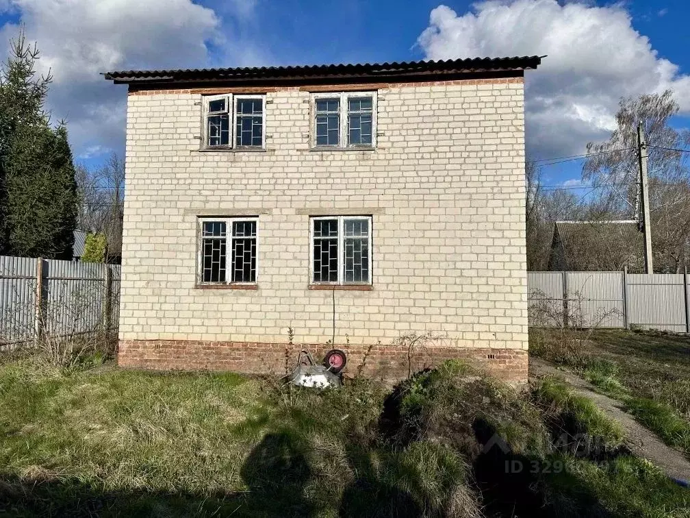 Дом в Курская область, Курский район, Щетинский сельсовет, Химфарм ... - Фото 1