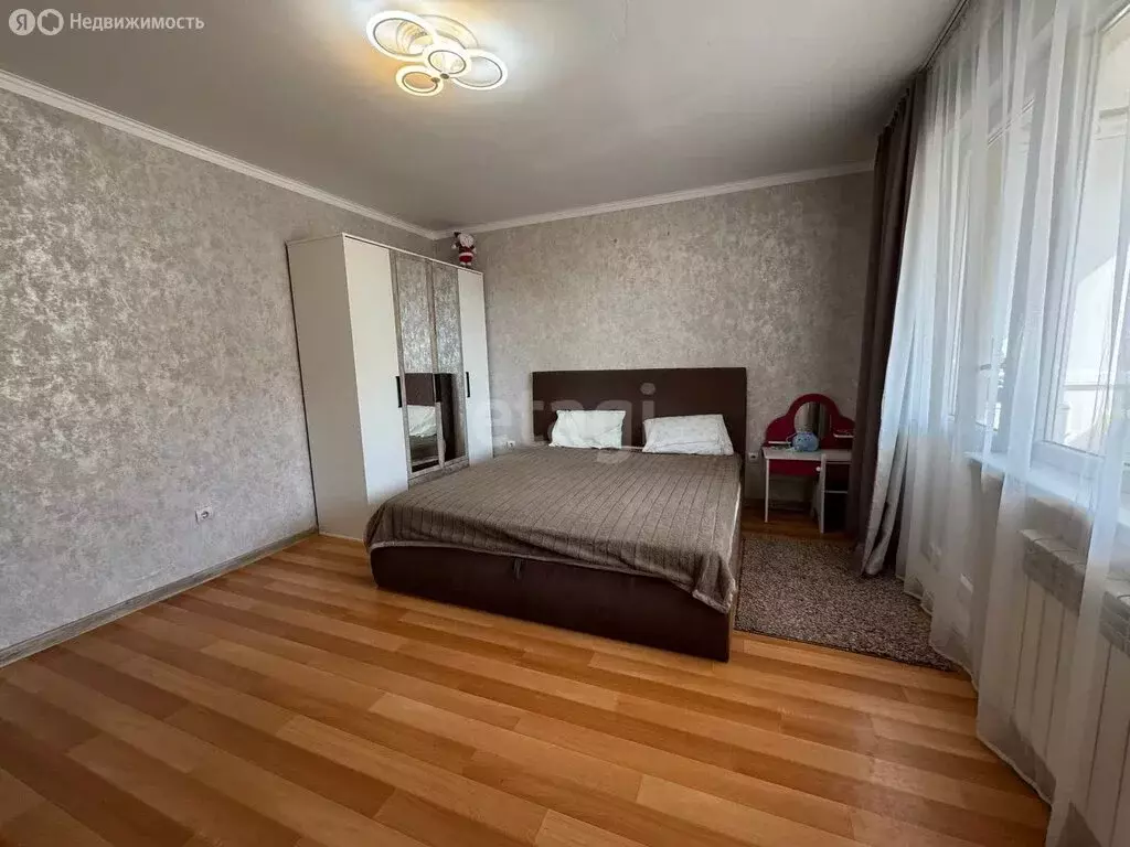 2-комнатная квартира: Калининград, улица Левитана, 58к1 (55.5 м) - Фото 0