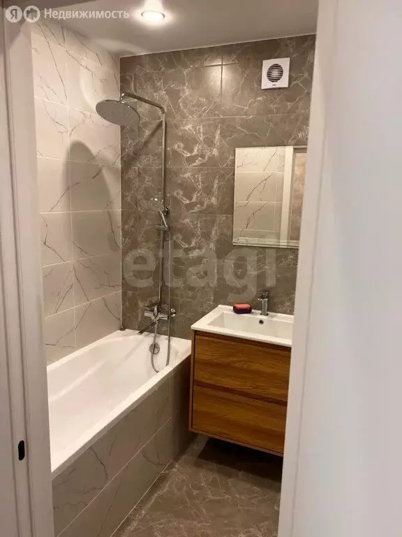 1-комнатная квартира: Казань, Детский проезд, 8 (41.8 м) - Фото 2