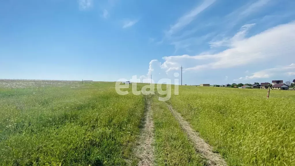 Участок в Крым, Симферопольский район, с. Мирное  (6.9 сот.) - Фото 0