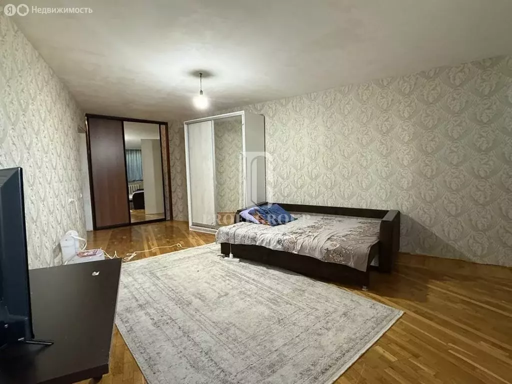 3-комнатная квартира: Махачкала, улица Абдулхакима Исмаилова, 23Е (77 ... - Фото 1