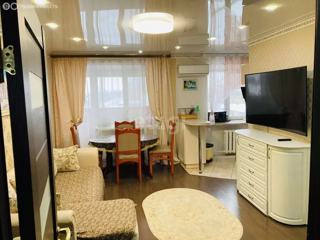 2-комнатная квартира: Омутинское, улица Калинина, 10 (45 м) - Фото 0