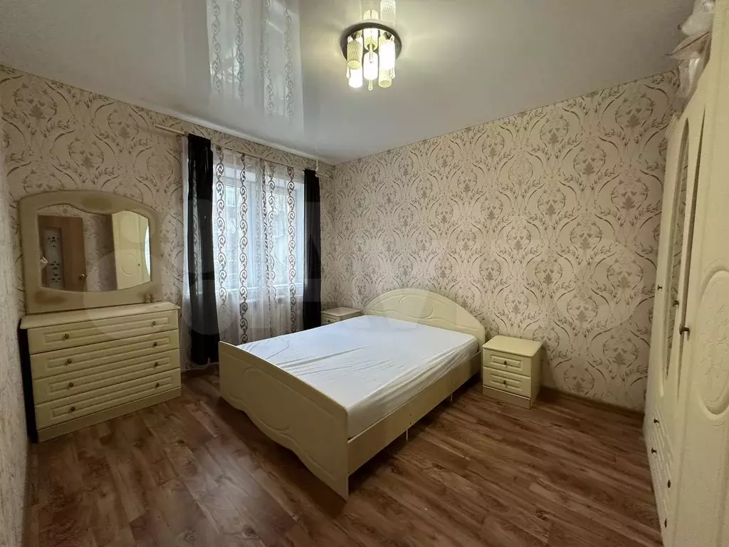 2-к. квартира, 65 м, 3/6 эт. - Фото 1