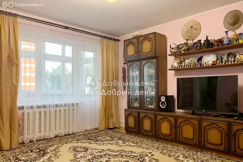 3-комнатная квартира: Советск, улица Капитана Лямина, 6 (73 м) - Фото 1