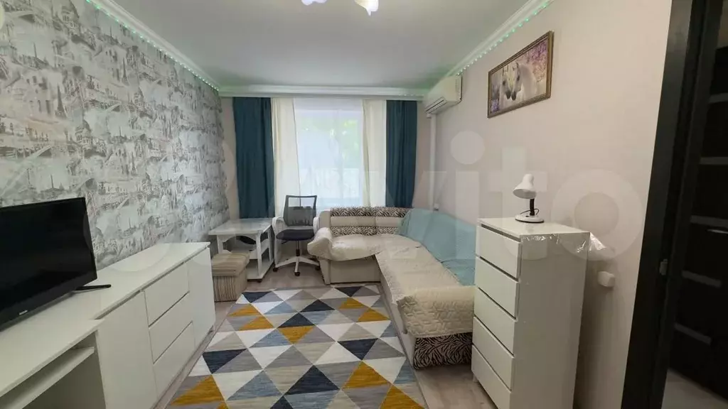 1-к. квартира, 30 м, 1/4 эт. - Фото 0