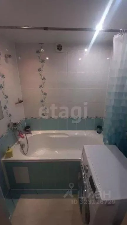 2-к кв. Алтайский край, Барнаул ул. Энтузиастов, 23 (43.5 м) - Фото 0