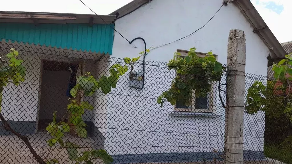 Дом в Крым, Бахчисарайский район, с. Ароматное ул. Юбилейная, 4 (26 м) - Фото 0