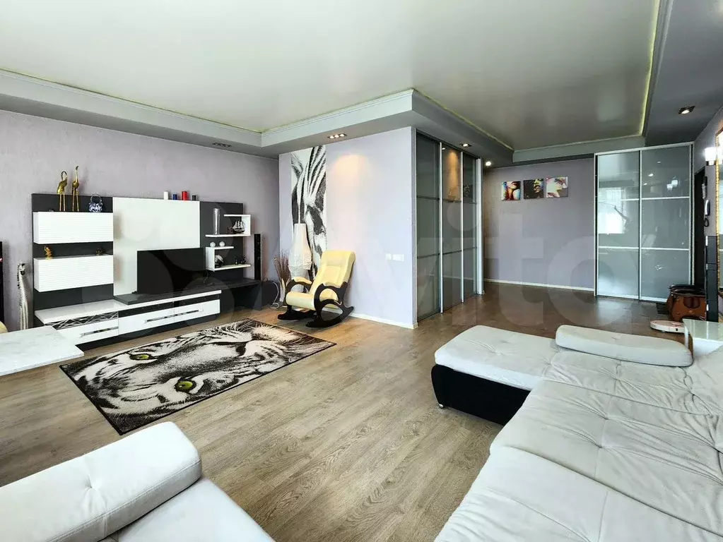 2-к. квартира, 68 м, 9/9 эт. - Фото 1
