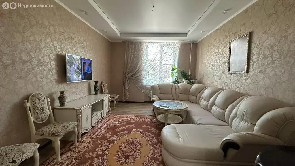 3-комнатная квартира: Октябрьский, улица Горького, 2 (85.7 м) - Фото 1