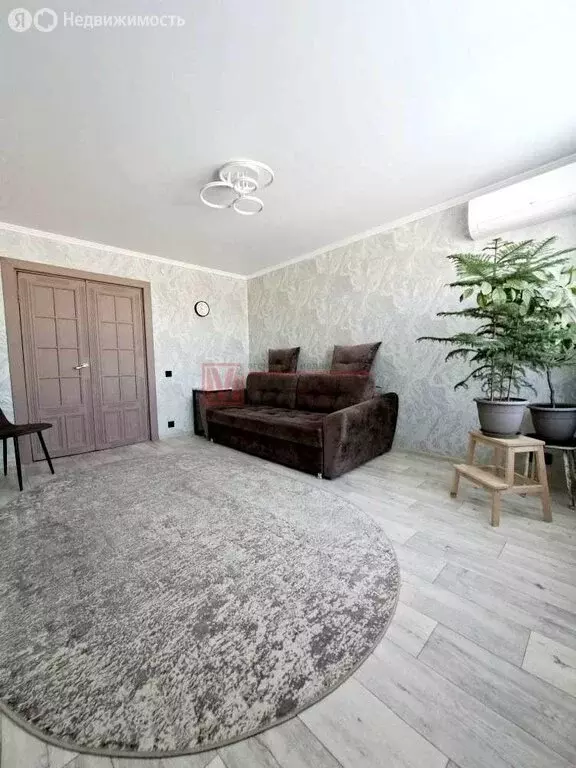 3-комнатная квартира: Губкин, улица Королёва, 12 (60 м) - Фото 1