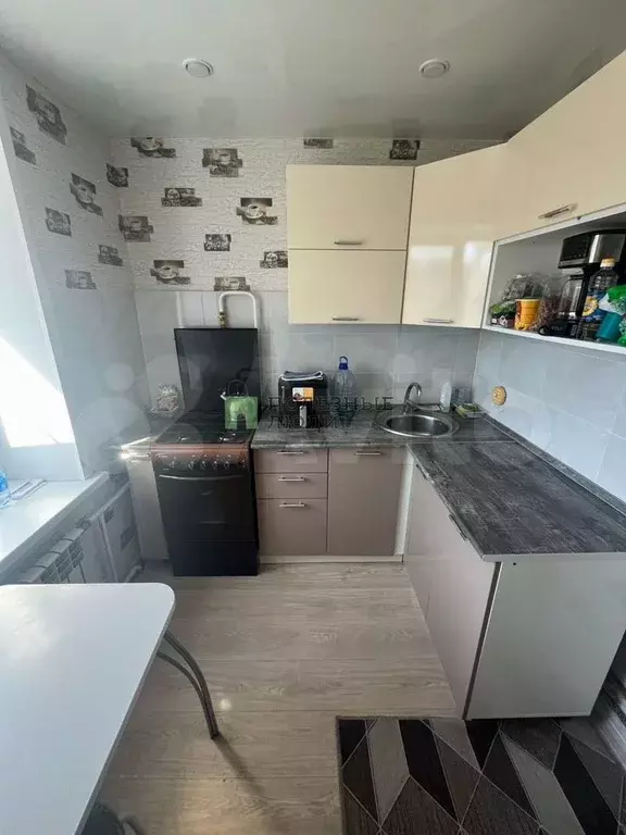 1-к. квартира, 31 м, 5/5 эт. - Фото 0