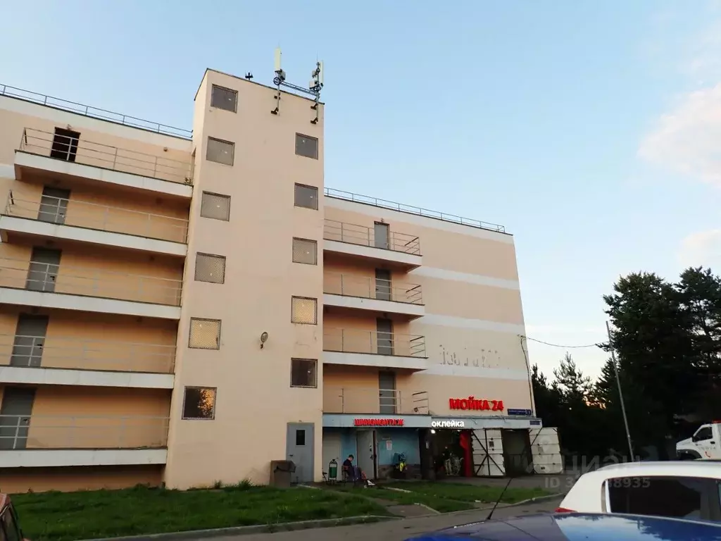 Гараж в Москва ул. Маршала Савицкого, 5 (13 м) - Фото 1