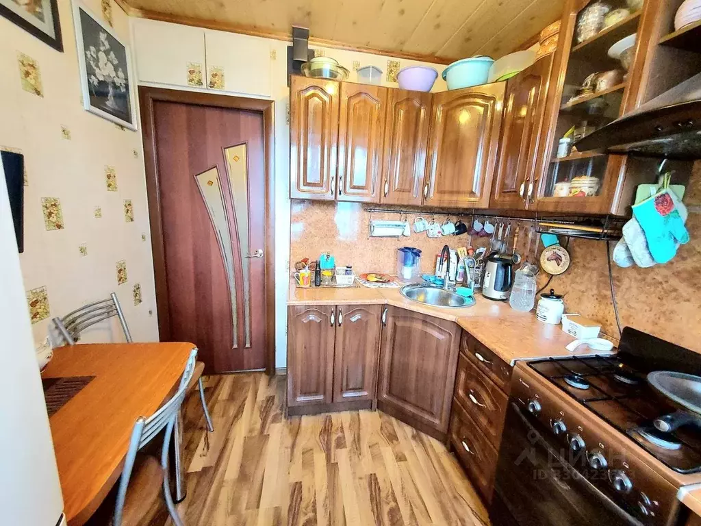 2-к кв. Псковская область, Псков Звездная ул., 15А (48.4 м) - Фото 2