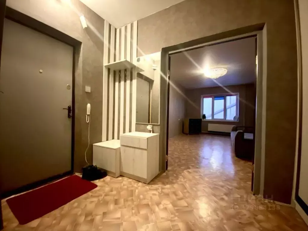 2-к кв. Саха (Якутия), Якутск ул. Петра Алексеева, 72 (63.8 м) - Фото 1
