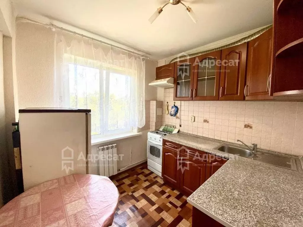 1-к кв. Волгоградская область, Волгоград Жилгородок мкр, ул. ... - Фото 1