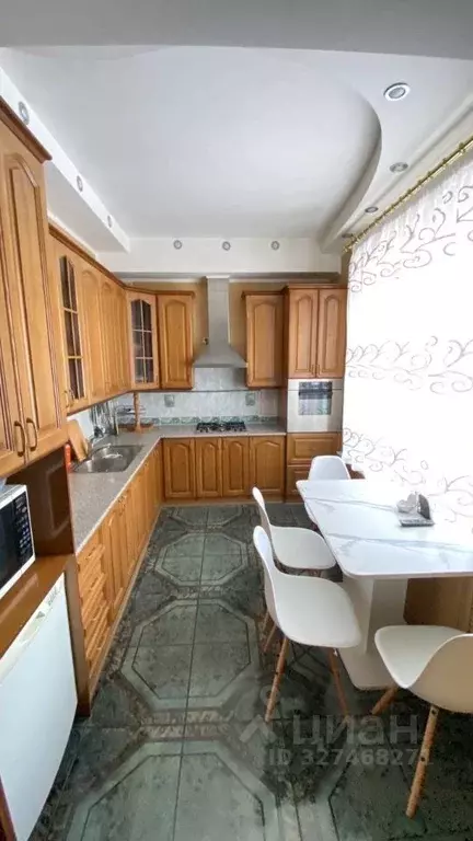 3-к кв. Башкортостан, Уфа ул. Льва Толстого, 3 (81.6 м) - Фото 2