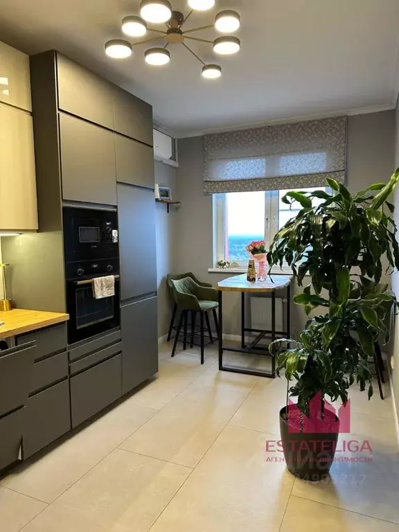 3-к кв. Московская область, Красногорск ул. Липовой Рощи, 4к3 (85.0 м) - Фото 1