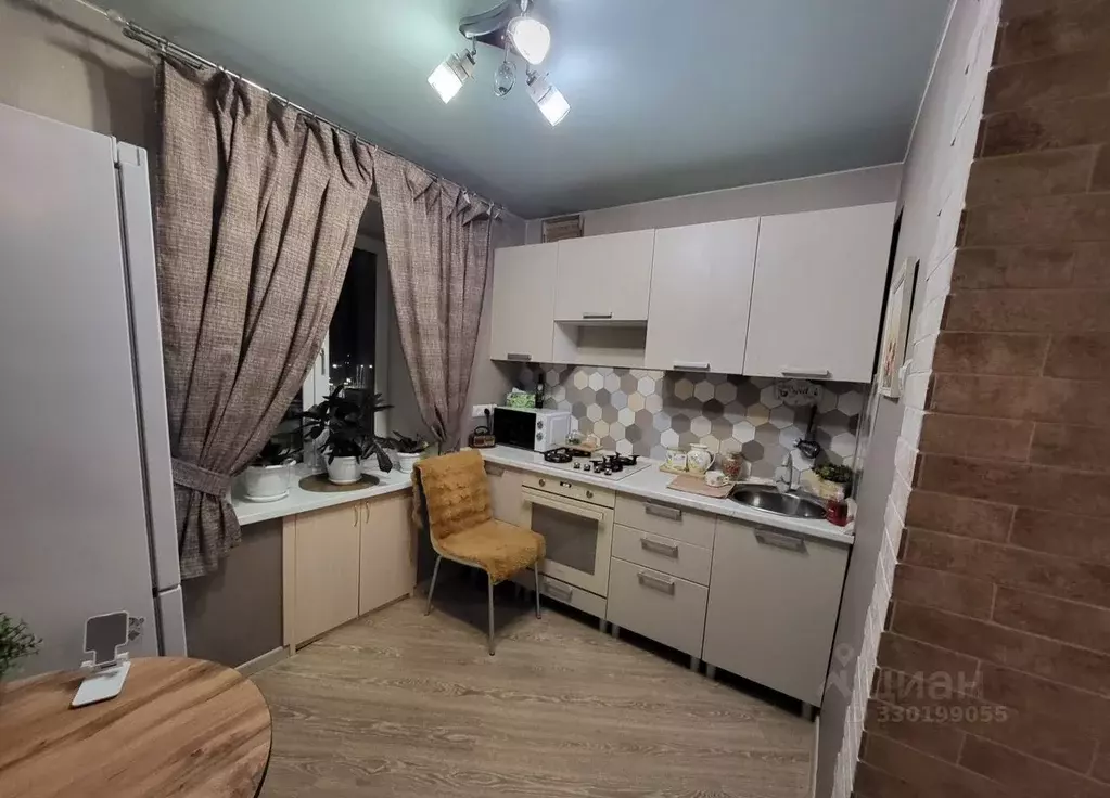 3-к кв. Свердловская область, Серов ул. Кирова, 4 (60.0 м) - Фото 1