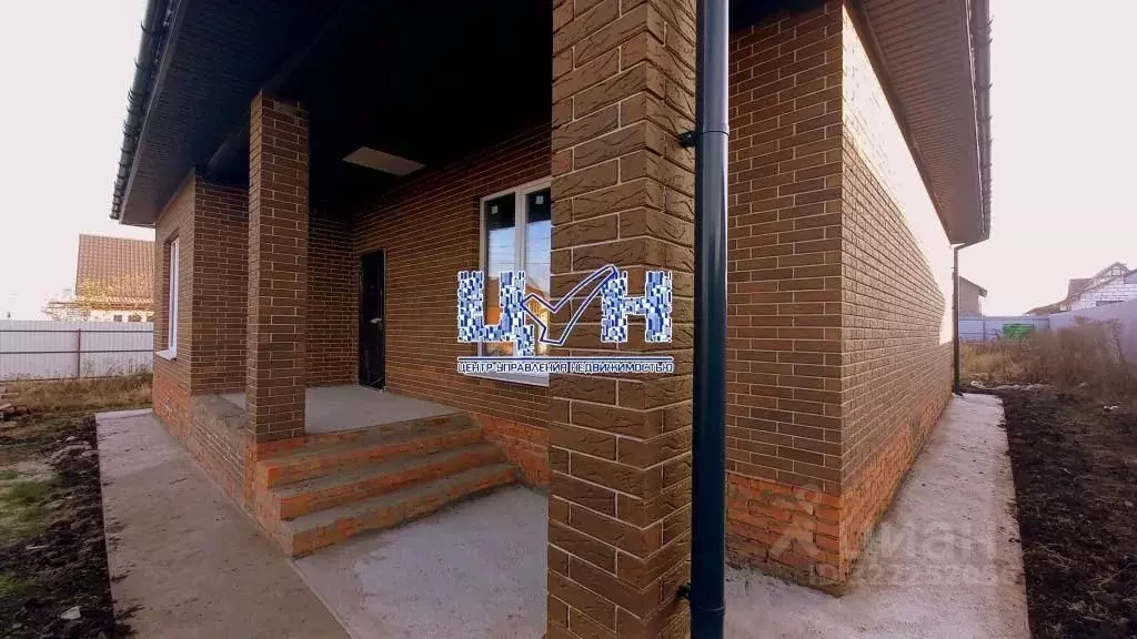 Дом в Курская область, Курский район, Новопоселеновский сельсовет, д. ... - Фото 1