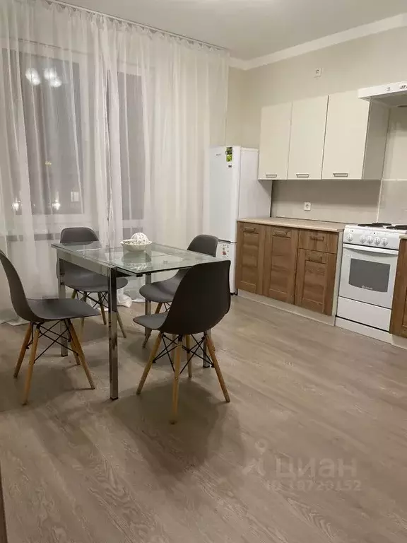 3-к кв. Татарстан, Казань ул. Александра Курынова, 10к1 (75.0 м) - Фото 1