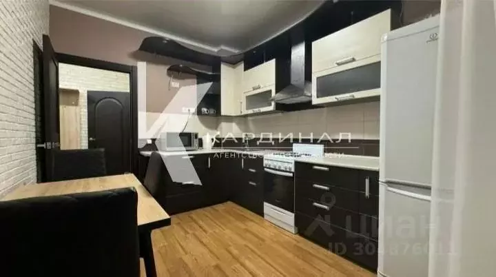 2-к кв. Белгородская область, Старый Оскол Дубрава мкр, 3 кв-л, 31А ... - Фото 1