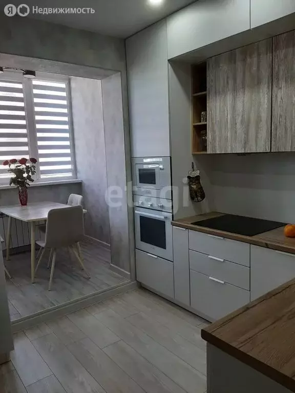 2-комнатная квартира: Астрахань, Автомобильная улица, 6 (53.3 м) - Фото 0