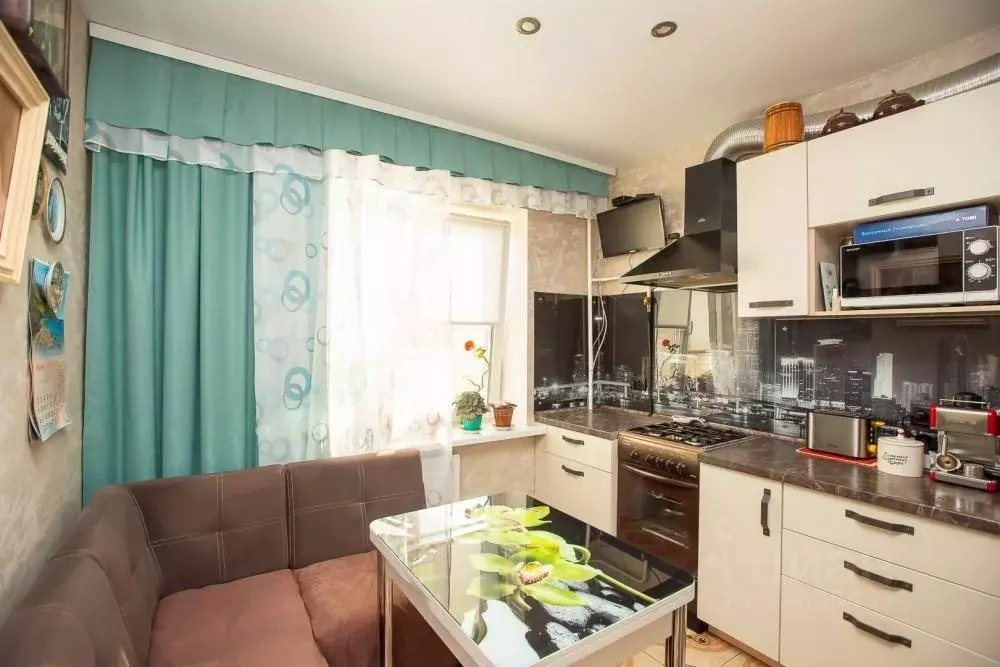 3-к кв. Ярославская область, Ярославль Яковлевская ул., 18 (64.0 м) - Фото 1