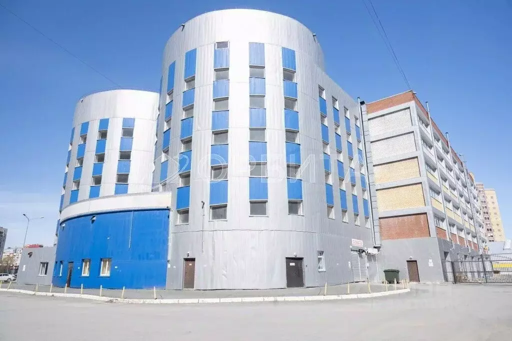 Торговая площадь в Тюменская область, Тюмень 6-й мкр, ул. Валерии ... - Фото 2