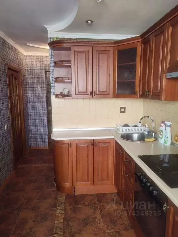 2-к кв. Севастополь ул. Меньшикова, 92 (60.0 м) - Фото 1