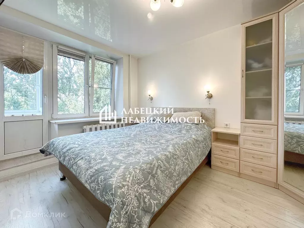 Продаётся 3-к квартира, 56.8 м - Фото 1