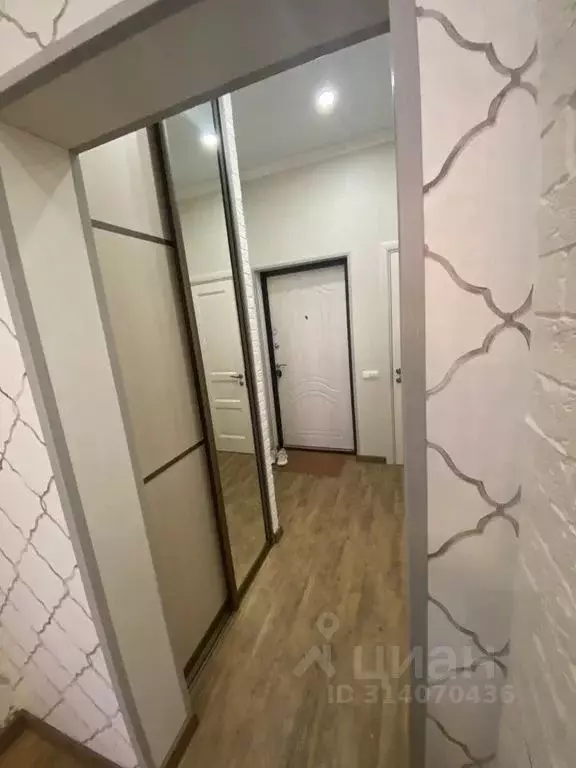 2-к кв. Краснодарский край, Сочи ул. Ленина, 219К (64.0 м) - Фото 1