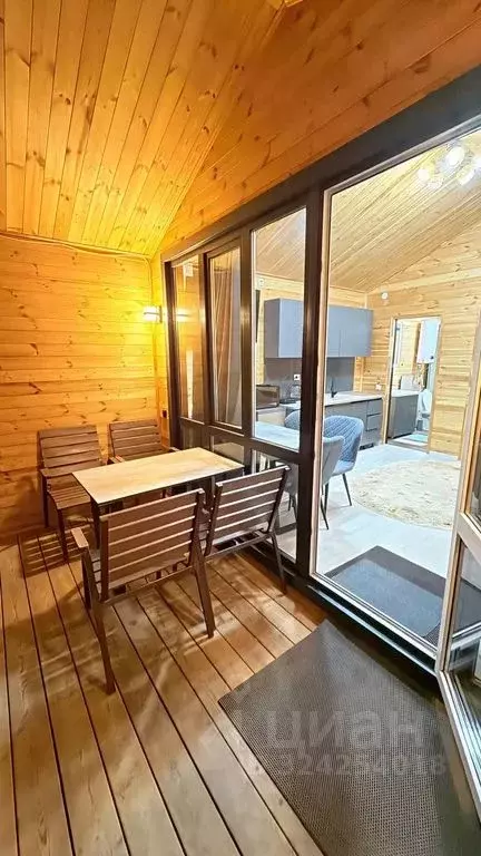 Дом в Карачаево-Черкесия, Зеленчукский район, с. Архыз ул. Банковская, ... - Фото 1