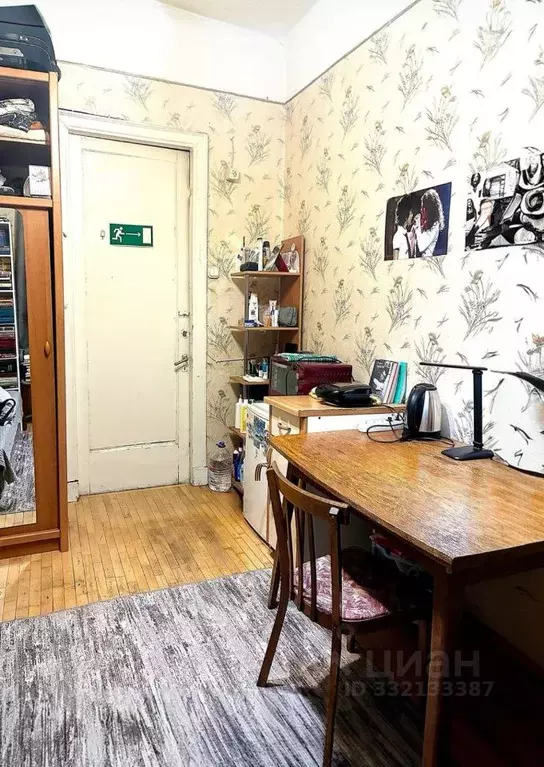 Комната Санкт-Петербург 6-я Красноармейская ул., 3 (12.0 м) - Фото 1