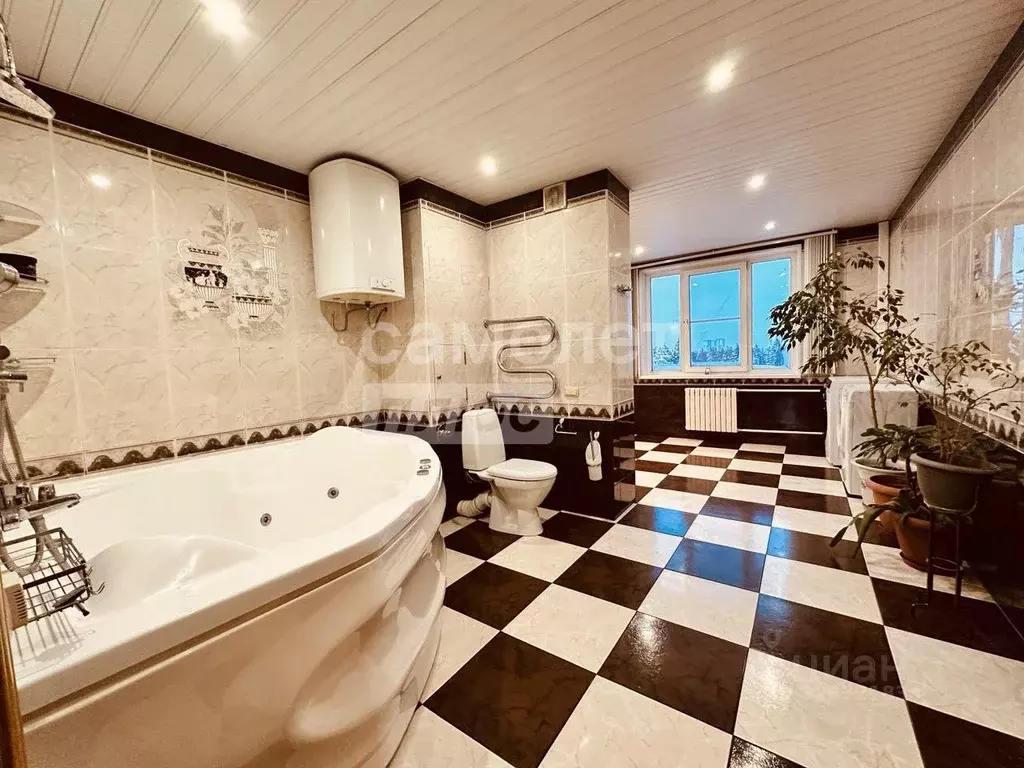 4-к кв. Московская область, Королев Юбилейный мкр, ул. Пушкинская, 3 ... - Фото 1