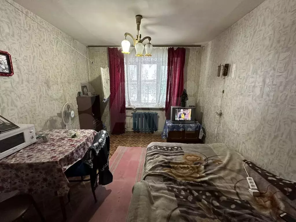 Комната 18 м в 4-к., 2/5 эт. - Фото 0