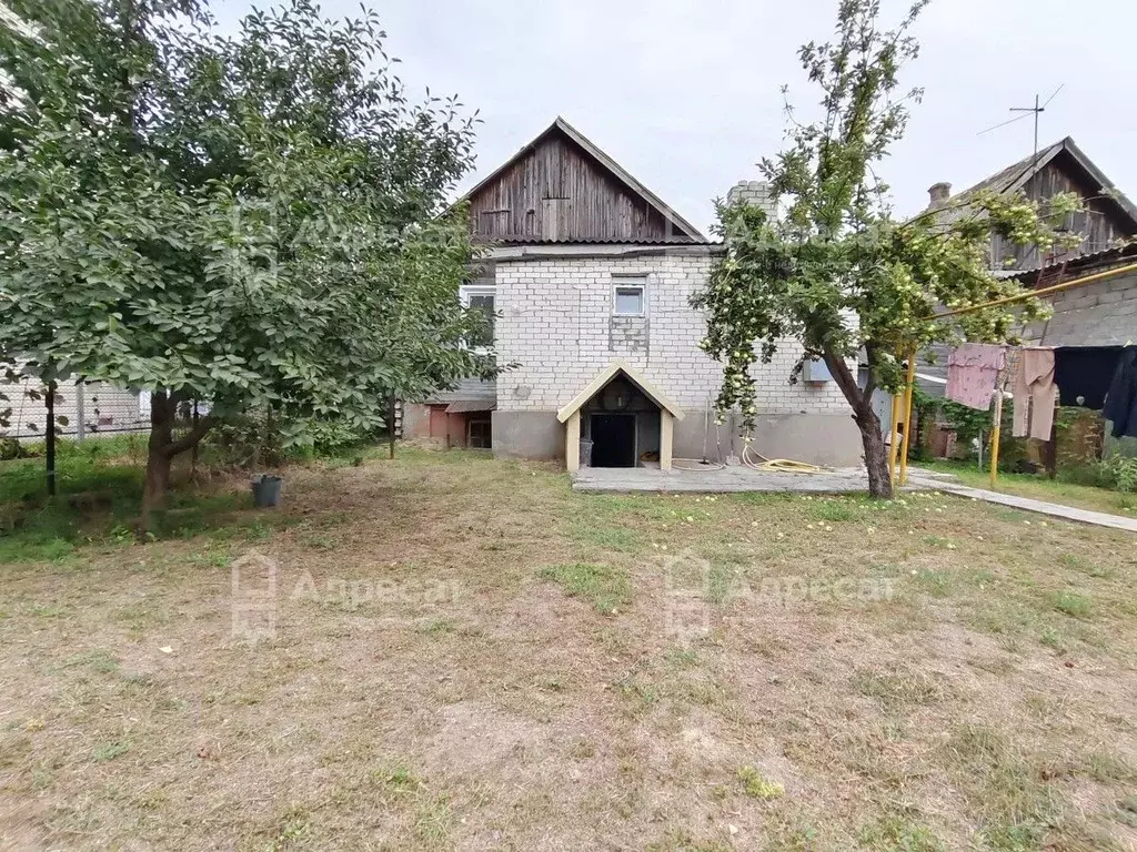 Дом в Волгоградская область, Волгоград Уржумская ул. (111 м) - Фото 1