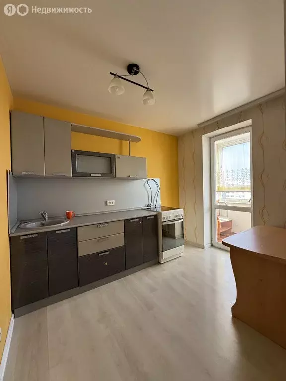 1-комнатная квартира: Екатеринбург, Дружининская улица, 5А (31.2 м) - Фото 1