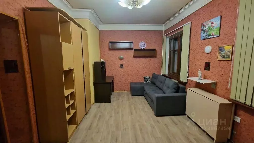 2-к кв. Нижегородская область, Нижний Новгород ул. Искры, 43 (42.5 м) - Фото 1