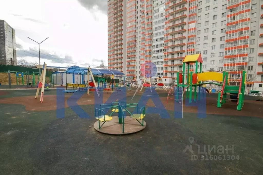 2-к кв. Красноярский край, Красноярск Лесопарковая ул., 21 (45.0 м) - Фото 1