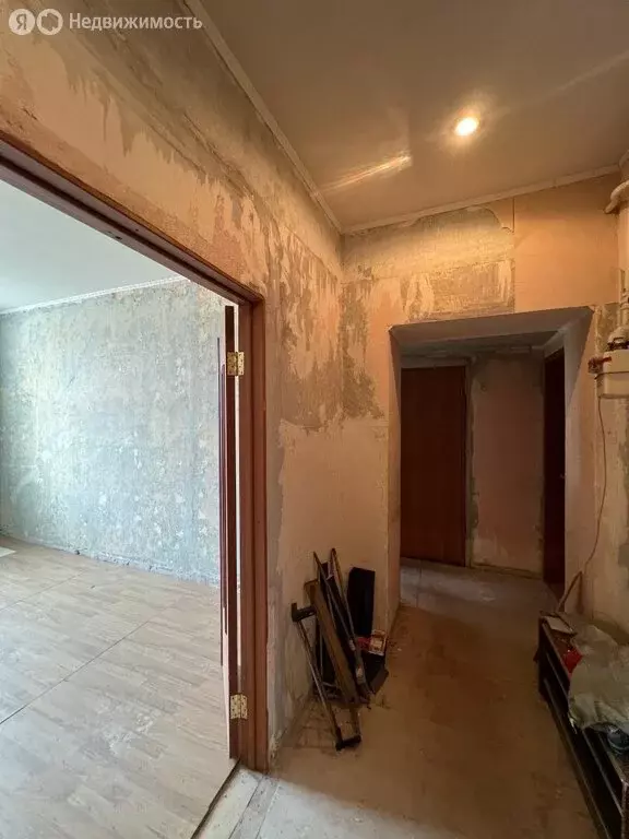 3-комнатная квартира: Уфа, проспект Октября, 7 (69.3 м) - Фото 1