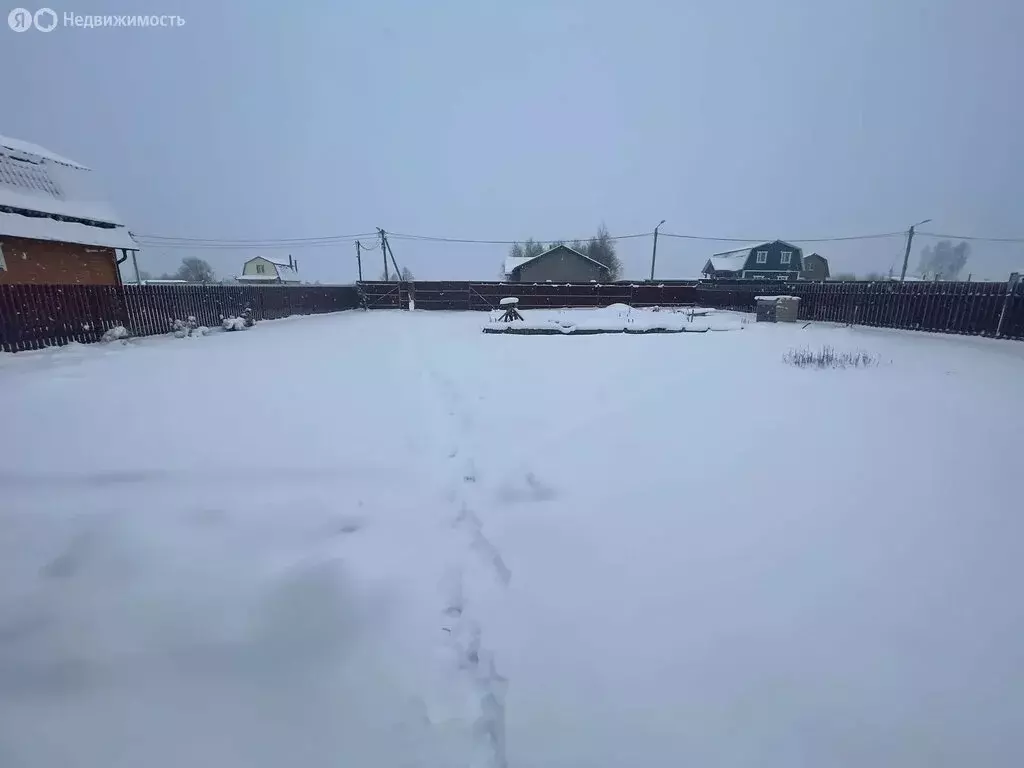 Дом в деревня Огуднево, Тихвинская улица, 10 (50 м) - Фото 1