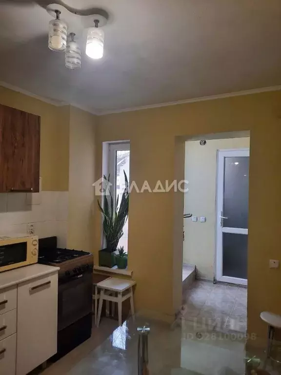 Дом в Крым, Симферополь ул. Чехова, 54 (25 м) - Фото 1